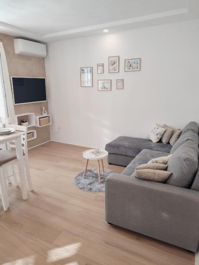 Apartment Making Memories Pucisca Exterior foto